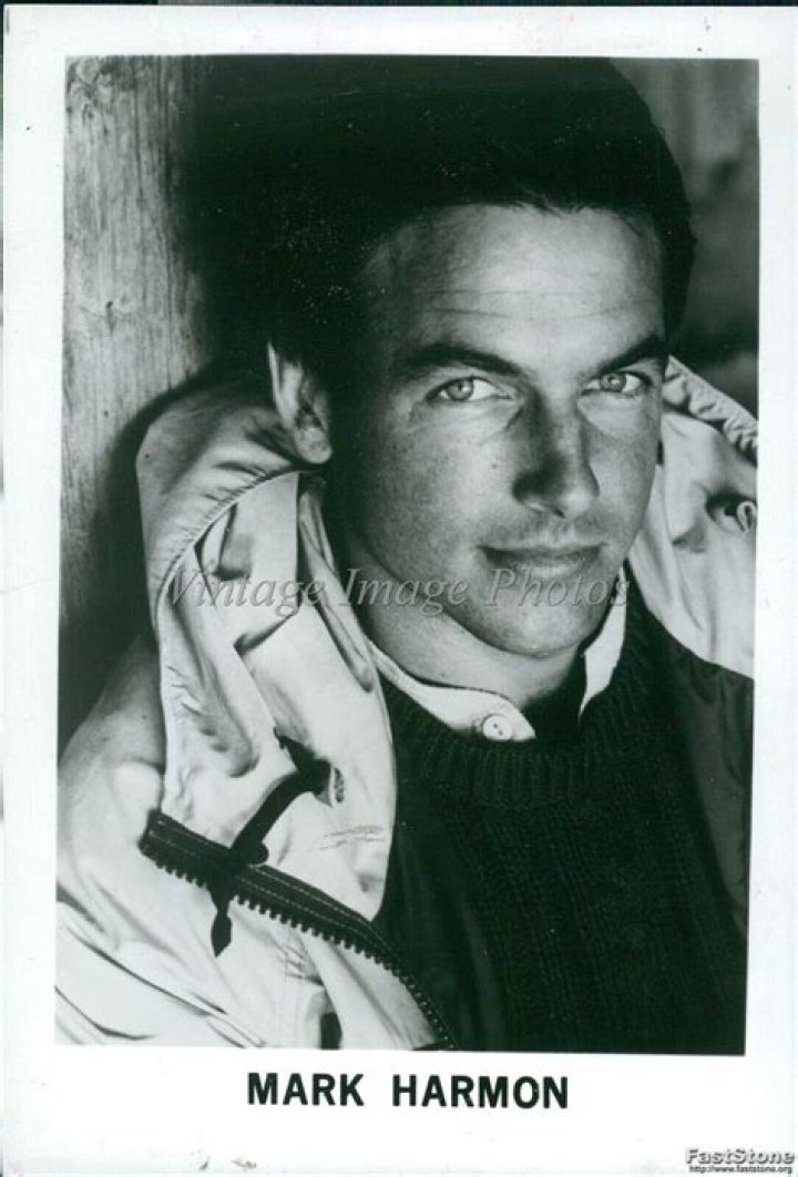 1986 Mark Harmon Les hommes les plus sexy de tous les temps Elle