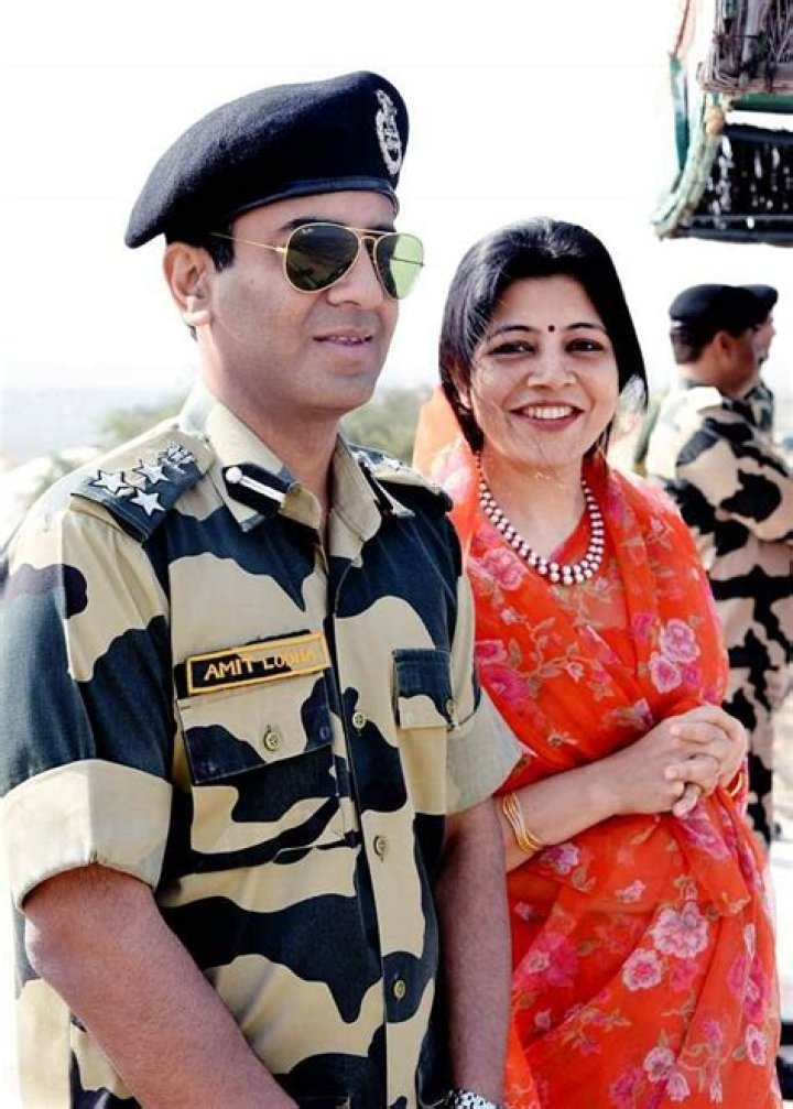 A Glimpse Into The Life Of IPS Amit Lodha's Wife