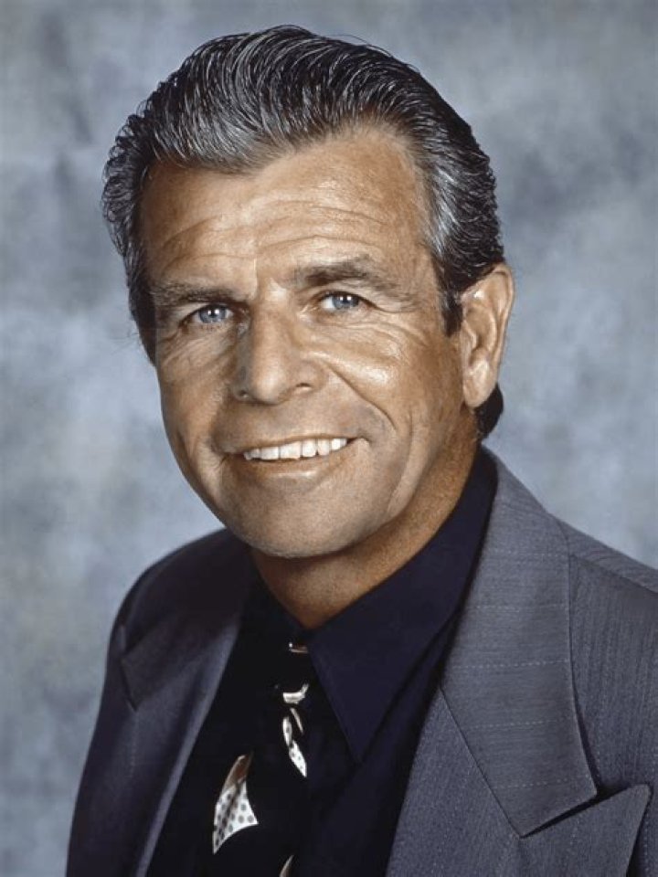 Acclaimed Actor William Devane: A Legacy Of Excellence