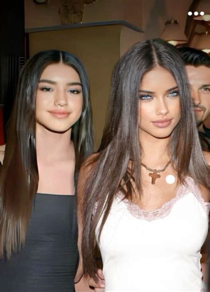 Adriana Lima's Daughter: A Glimpse Into Their Special Bond