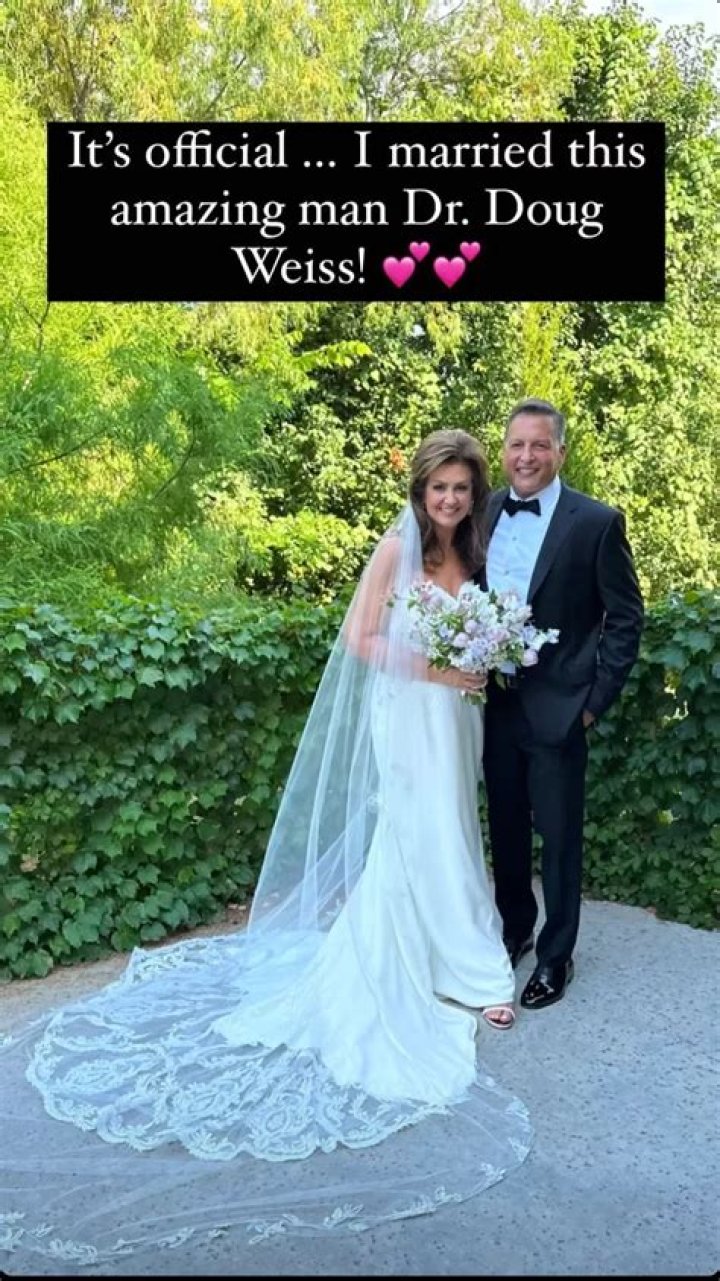 Discover Dr. Doug Weiss's Wife: Unveiling Lisa's Identity