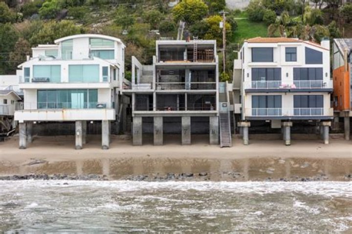 Exploring Shannen Doherty's Malibu House Address: A Glimpse Into Her Coastal Sanctuary