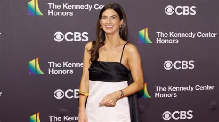 Kaitlan Collins Age: Unveiling The Journey Of A Rising Star