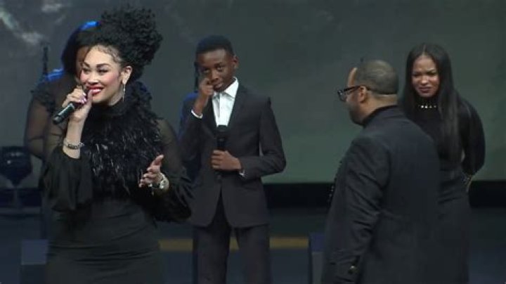 Majestic Gospel Anthem: Keke Wyatt's "Take Me To The King"