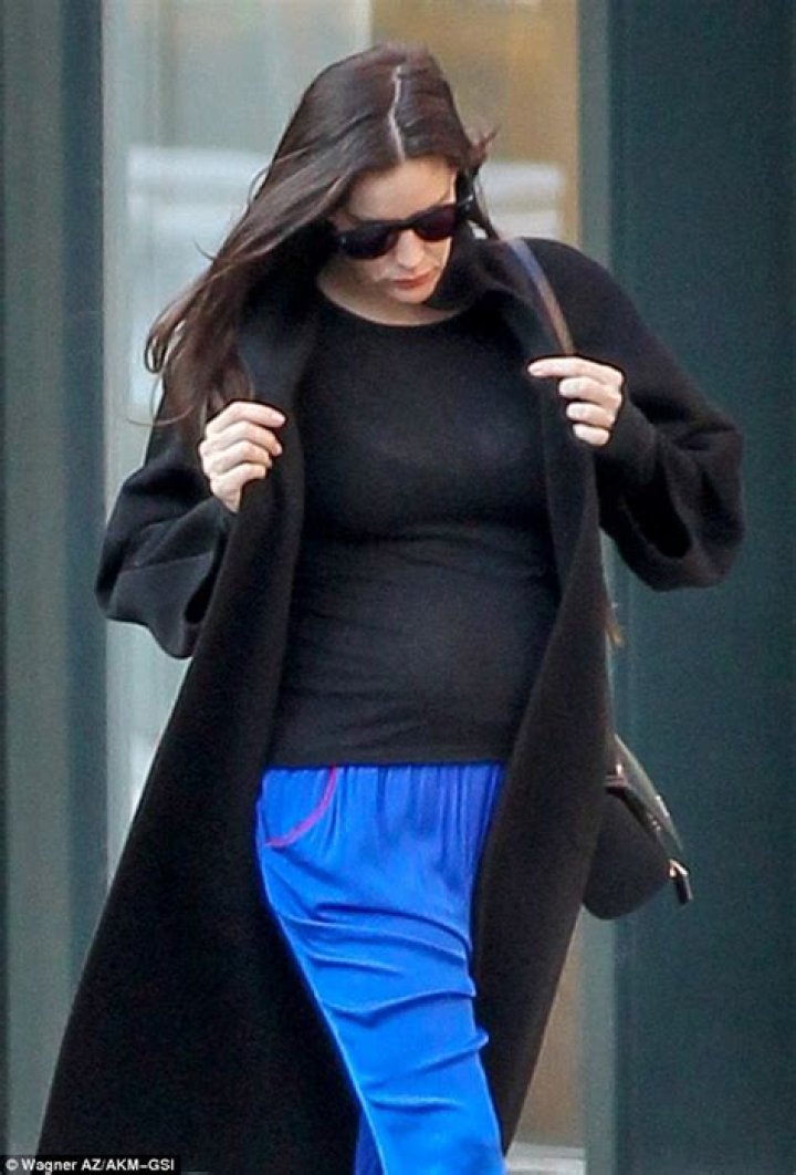 Selena Gomez's Pregnancy Journey: A Glimpse Of Her Growing Belly