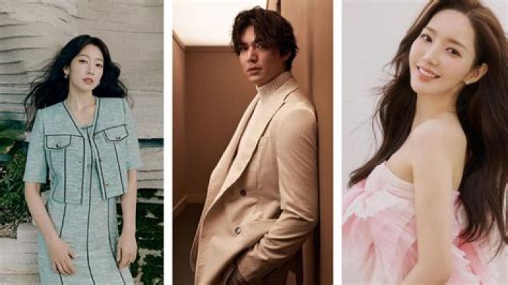 Unraveling Cha Eun Woo's Dating History: The Heartthrob's Romantic Journey