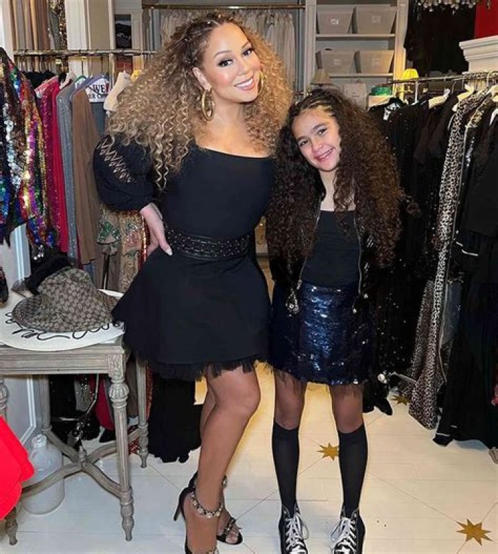 Unveiling The Melodic Talent: Mariah Carey’s Daughter Singing