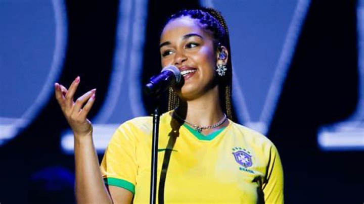 Unveiling The Mystery: Who Is Jorja Smith's Boyfriend?