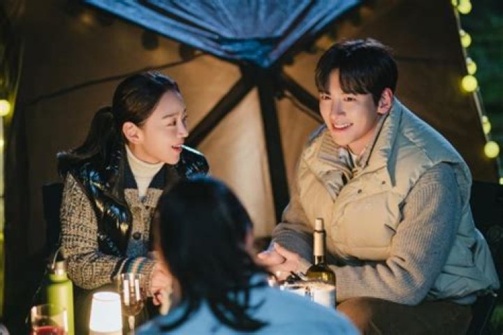 Unveiling The Mystery: Who Is Shin Hye-sun's Husband?