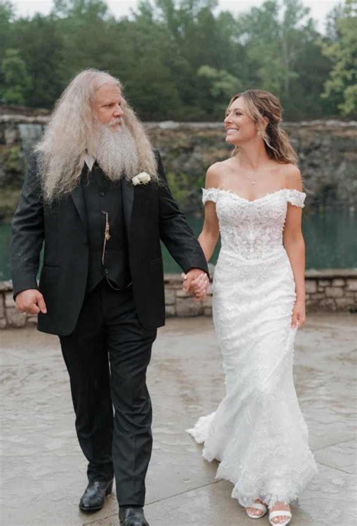 Unveiling The Personal Life Of Calvin Johnson: Who Is Calvin Johnson Married To?